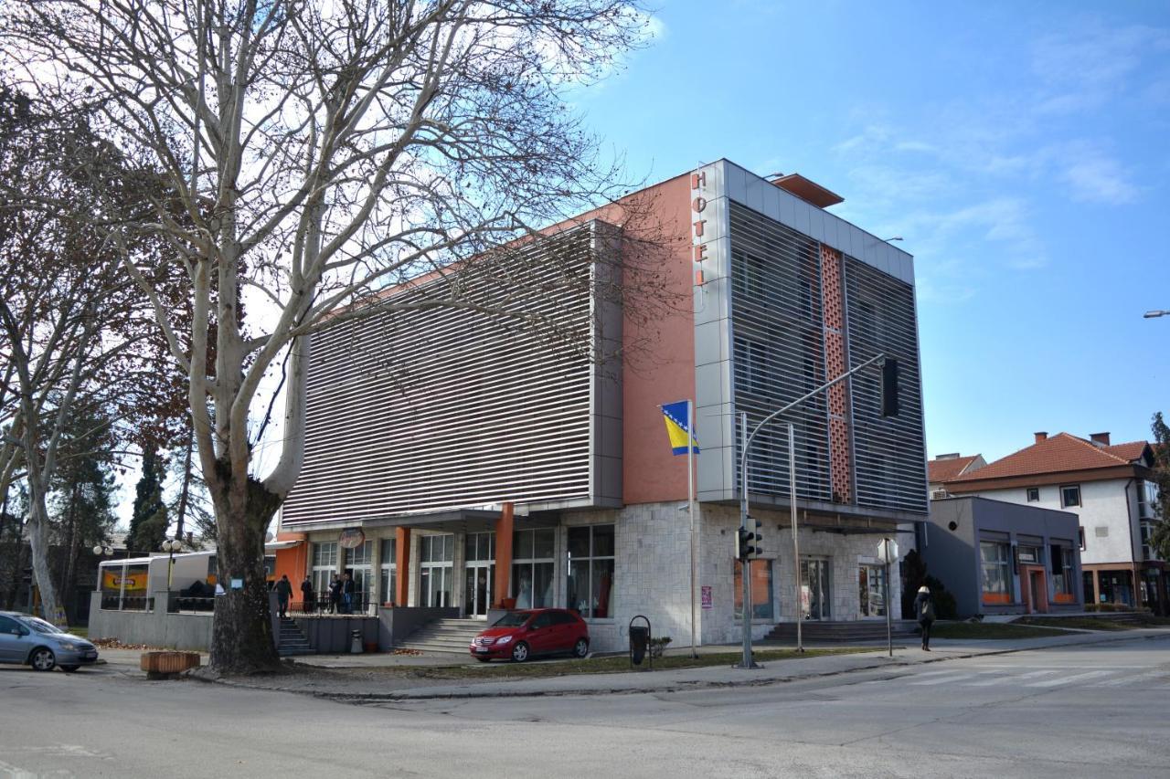 Hotel Lukavac Exterior foto